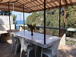Holiday House Danica