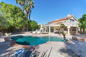 Palm Desert Escape Oasis Home 4 Bedroom Home by RedAwning