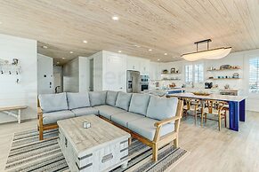 226 South Fletcher 3rd Floor 3 Bedroom Home by RedAwning