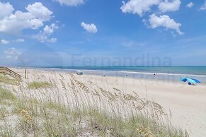 226 South Fletcher 3rd Floor 3 Bedroom Home by RedAwning