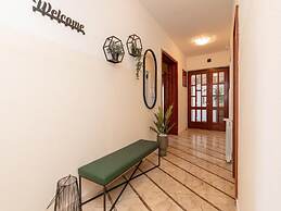 Apartment Villa Andro