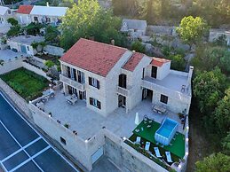 Apartment Villa Andro