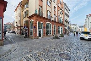 Prestige Apartment Wrocław by Renters