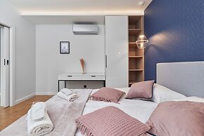 Prestige Apartment Wrocław by Renters