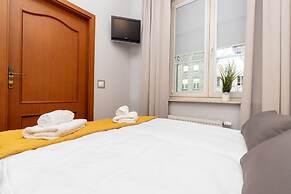 Ogarna Old Town Apartments by Renters