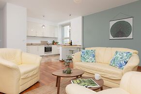 Warsaw Słomińskiego by Renters