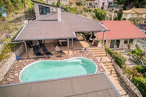 Magical View, Villa Asproneri, Kamena Vourla