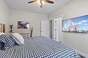 Escape Peak 5 Bedroom Home by RedAwning
