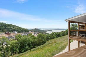 Escape Peak 5 Bedroom Home by RedAwning