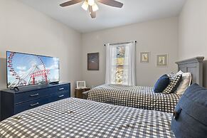 Escape Peak 5 Bedroom Home by RedAwning