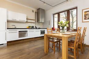 Studio Al.niepodległości by Renters