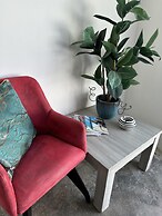 Stylish 3-bed House in Brakkeput Meimei