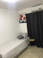 Stylish 3-bed House in Brakkeput Meimei