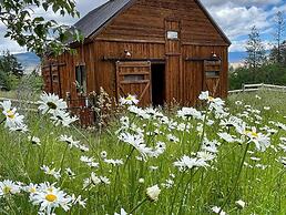 Country Willows Inn and Estate