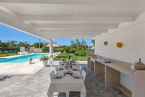 2390 Villa Eva by Perle di Puglia