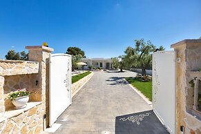 2390 Villa Eva by Perle di Puglia