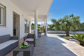 2390 Villa Eva by Perle di Puglia