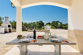 2077 Villa Giordano by Perle di Puglia