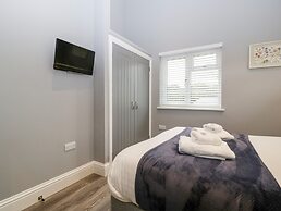 1 Oak Park