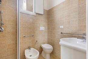 2770 Uliveto Valeria - Trullo Melograno by Perle di Puglia