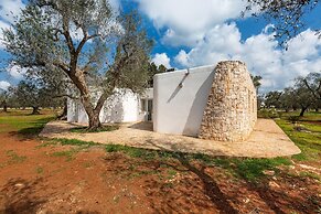 2770 Uliveto Valeria - Trullo Melograno by Perle di Puglia