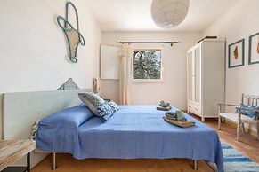 2770 Uliveto Valeria - Trullo Melograno by Perle di Puglia