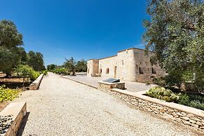 1963 Villa Ajeni by Perle di Puglia