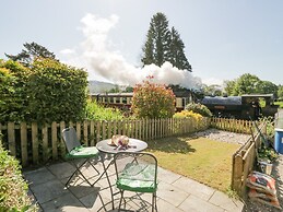 7 Railway Cottages