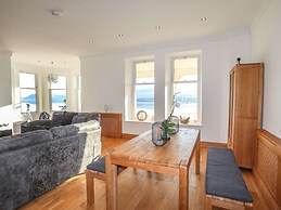 Bryn Mel Manor Straits View