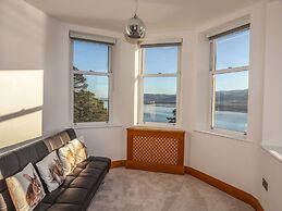 Bryn Mel Manor Straits View