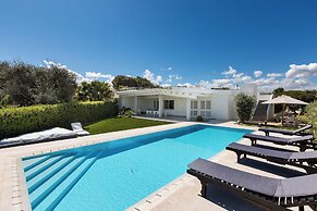 2324 Villa Milhouse by Perle di Puglia