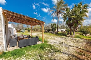 2771 Uliveto Valeria - Trullo Palma by Perle di Puglia