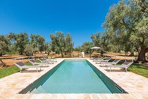 2771 Uliveto Valeria - Trullo Palma by Perle di Puglia