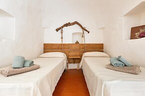 2771 Uliveto Valeria - Trullo Palma by Perle di Puglia