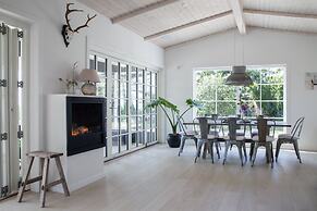 Stunning Ocean View and Private Beach