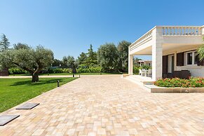 2921 Villa La Seta by Perle di Puglia