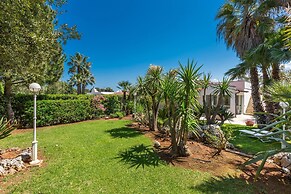 2950 Villa Acquamarina by Perle di Puglia