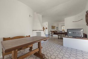 2374 Villa Costa Merlata by Perle di Puglia