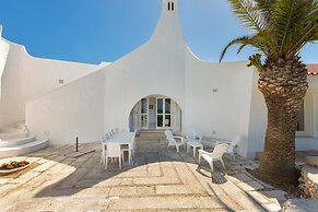 2374 Villa Costa Merlata by Perle di Puglia