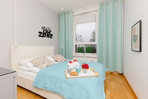 Modern Apartment Bemowo by Renters