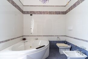 2981 Villa Colle Iris by Barbarhouse