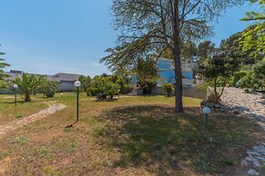 2981 Villa Colle Iris by Barbarhouse