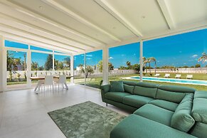 3088 Villa Alceste by Perle di Puglia