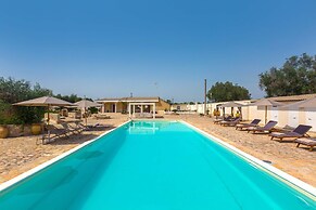 2076 Villa Artesole by Perle di Puglia
