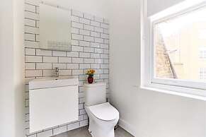 The Fulham Escape - Alluring 5BDR Flat
