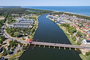 Dziwnów Spadochroniarzy by Renters