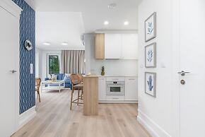 Dziwnów Spadochroniarzy by Renters