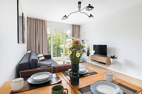 Dziwnów Spadochroniarzy by Renters