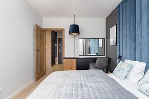 Dziwnów Spadochroniarzy by Renters