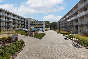 Dziwnów Spadochroniarzy by Renters